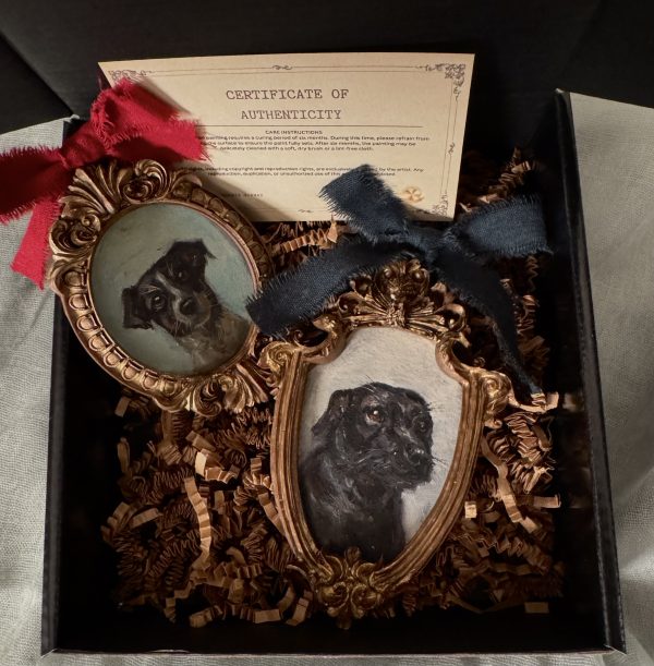 Custom mini pet portrait- commissions closed for 2025